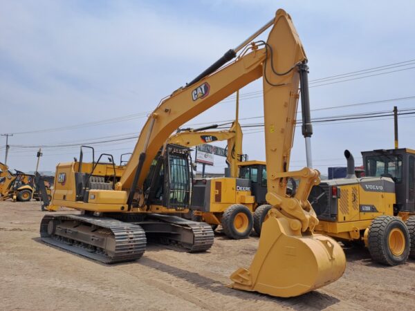 CATERPILLAR 320 2018