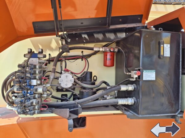JLG 800AJ 2012 - Image 10