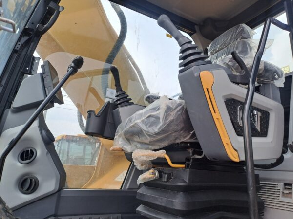 CATERPILLAR 330GC 2023 NUEVA - Image 20
