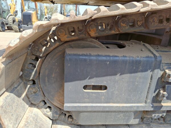 JOHN DEERE 470GLC - Image 19