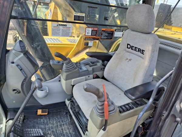 JOHN DEERE 470GLC - Image 24