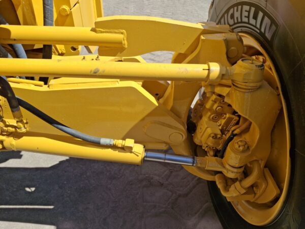 JOHN DEERE 672D - Image 10