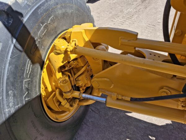 JOHN DEERE 672D - Image 11